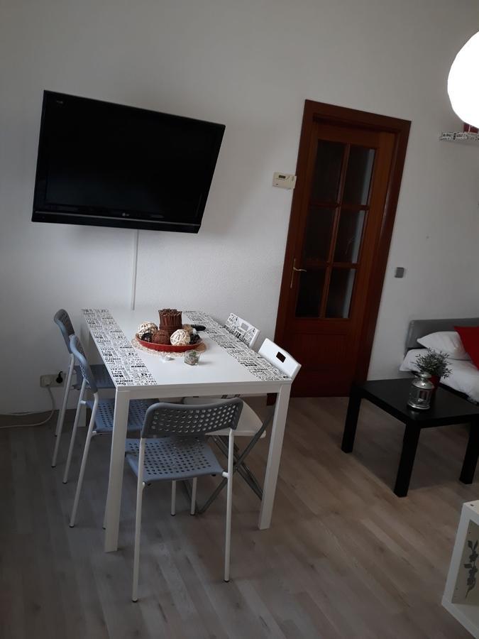 Latina Lägenhet Madrid Exteriör bild