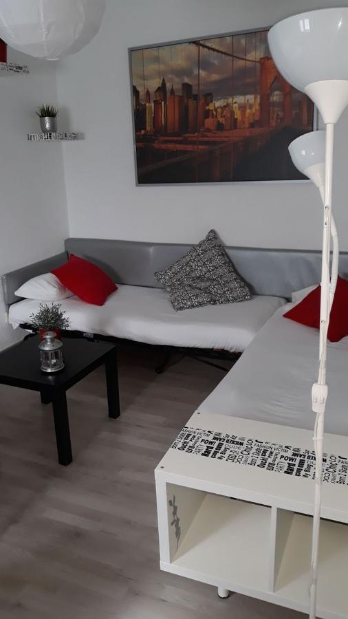 Latina Lägenhet Madrid Exteriör bild
